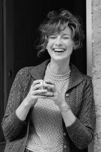 Belfast [Caitríona Balfe]